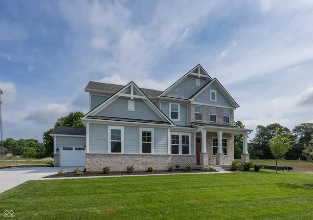 Homes for sale in Avon, IN | 5572 Brook Hill Rd, Avon, IN 46123 | MLS# 22097556