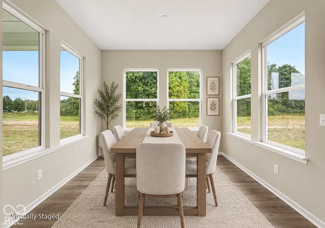 Photo 3 of Single family home for sale at 5572 Brook Hl Rd, Avon, IN 46123 | MLS# 22097556 | Listing updated on 2026-09-28