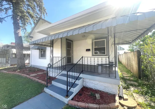 4th image of 632 Elm St, Shelbyville, IN 46176 | MLS# 22097558