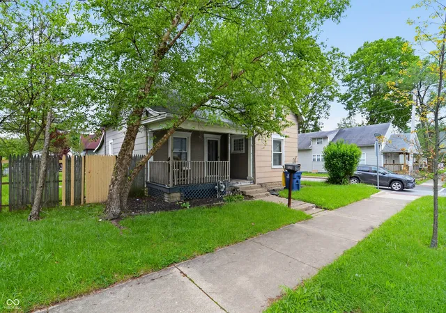 3rd image of 225 S State St, Greenfield, IN 46140 | MLS# 22097560