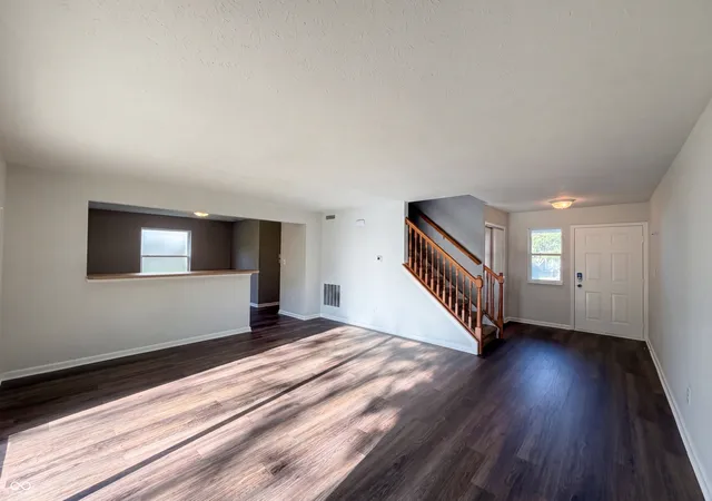 3rd image of 233 White Lick Dr, Indianapolis, IN 46227 | MLS# 22097582