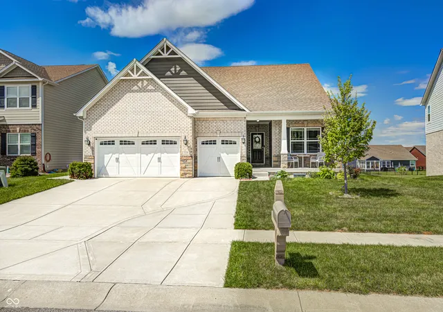 Homes for sale in Indianapolis, IN | 7238 Silverwood Ct, Indianapolis, IN 46259 | MLS# 22097628
