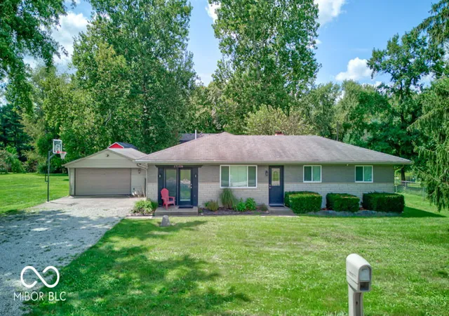 1st image of 17128 Towne Rd, Westfield, IN 46074 | MLS# 22097638