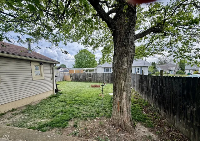 Homes for sale in New Castle, IN | 2009 Plum St, New Castle, IN 47362 | MLS# 22097640