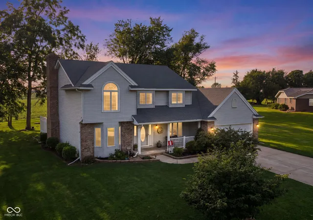 2nd image of 46 S Meadow Ln, Rockville, IN 47872 | MLS# 22097661
