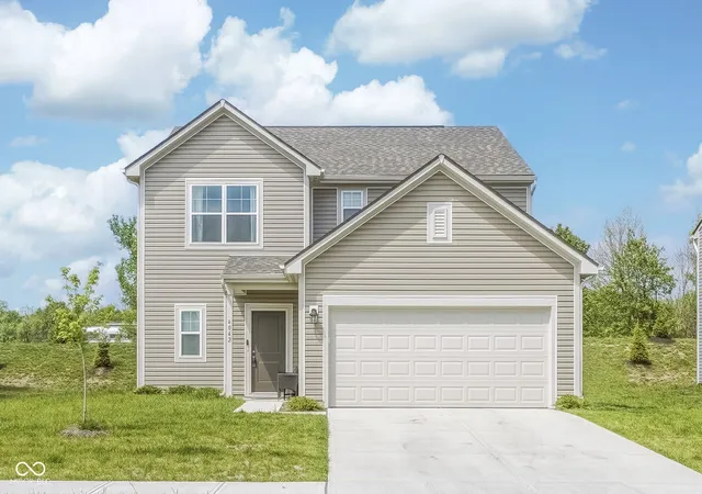 1st image of 4042 Sedgewick Ln, Columbus, IN 47201 | MLS# 22097708