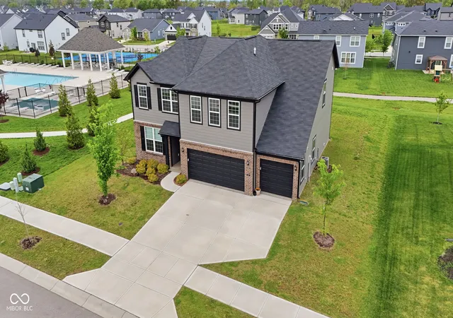 2nd image of 698 Bedwell Bay Rd, Westfield, IN 46074 | MLS# 22097718
