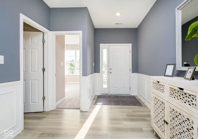 5th image of 10431 Rose Mill Dr, Indianapolis, IN 46235 | MLS# 22097726