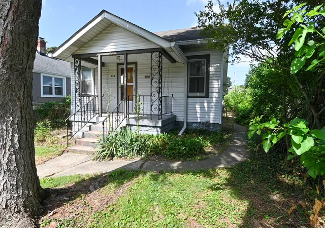 4th image of 406 S Butler Ave, Indianapolis, IN 46219 | MLS# 22097796