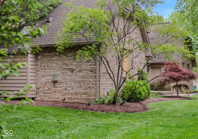 Photo 3 of Single family home for sale at 4640 Harrison Ridge Rd, Columbus, IN 47201 | MLS# 22097803 | Listing updated on 2026-09-19