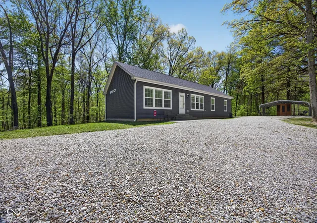 Homes for sale in Heltonville, IN | 9451 S Chapel Hill Rd, Heltonville, IN 47436 | MLS# 22097813