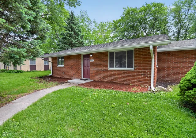 Homes for sale in Indianapolis, IN | 9301 Shenandoah Ct, Indianapolis, IN 46229 | MLS# 22097857