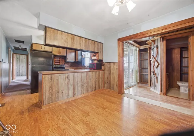 3rd image of 1225 E Hazelwood St S, Shelbyville, IN 46176 | MLS# 22097914