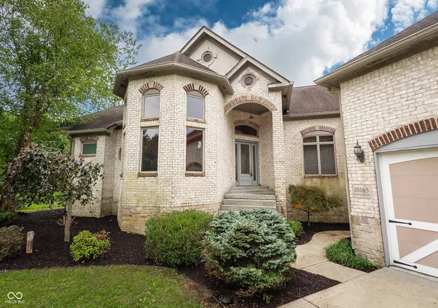 5th image of 10165 Sanctuary Dr, Brownsburg, IN 46112 | MLS# 22097934