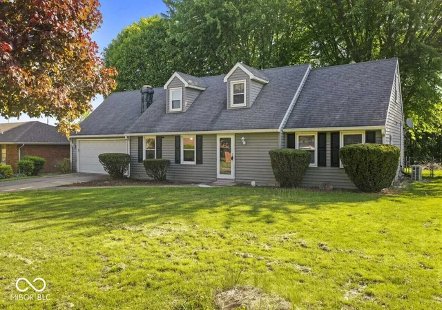 1st image of 124 N Roby Dr, Anderson, IN 46012 | MLS# 22097950
