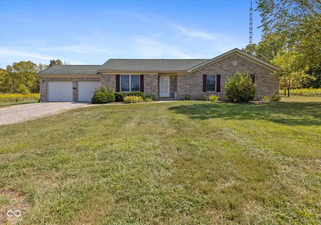 Homes for sale in Nashville, IN | 7835 W Bellsville Pike, Nashville, IN 47448 | MLS# 22098011
