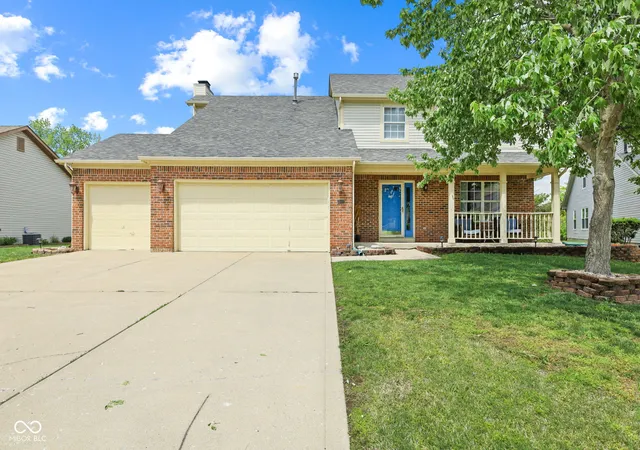 Single family home for sale at 3362 Shore Dr, Greenwood, IN 46143 | MLS# 22098032