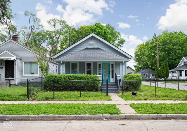 Homes for sale in Indianapolis, IN | 601 N Livingston Ave, Indianapolis, IN 46222 | MLS# 22098040