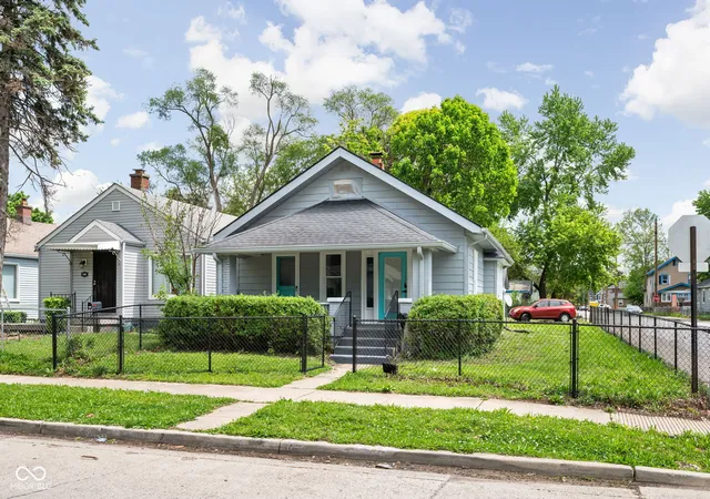 Homes for sale in Indianapolis, IN | 601 N Livingston Ave, Indianapolis, IN 46222 | MLS# 22098040