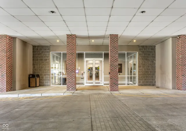Homes for sale in Indianapolis, IN | 435 Virginia Ave #203, Indianapolis, IN 46203 | MLS# 22098063