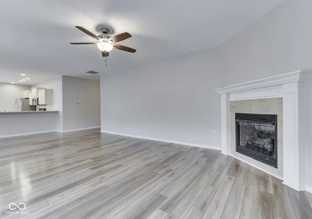Photo 4 of Condo for sale at 4285 Washington Blvd, Plainfield, IN 46168 | MLS# 22098077 | Listing updated on 2026-07-31