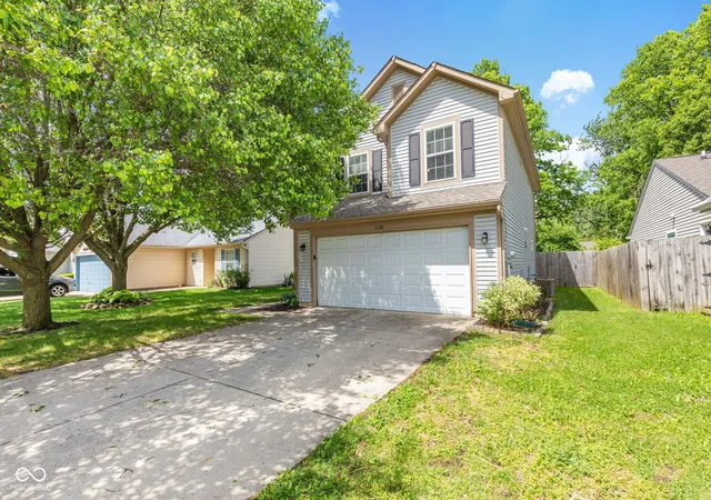 3rd image of 3338 Montgomery Dr, Indianapolis, IN 46227 | MLS# 22098117