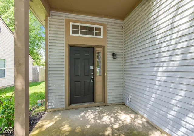 5th image of 3338 Montgomery Dr, Indianapolis, IN 46227 | MLS# 22098117