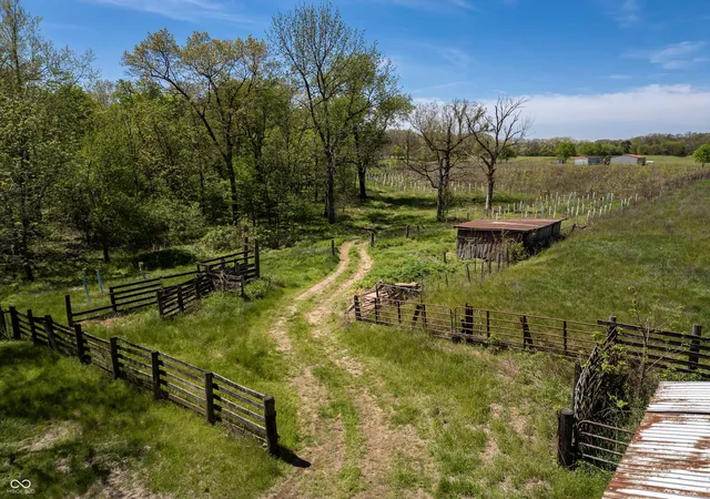 Photo 1 of Sale Pending at 3147 W 260 North, Covington, IN 47932 | MLS# 22098174 | Listing updated on 2026-05-26