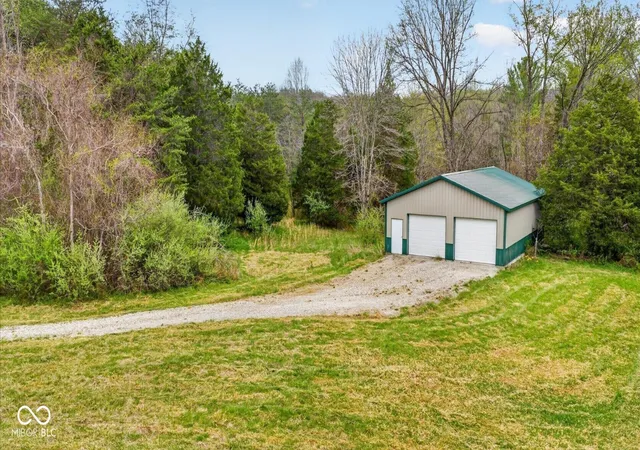 Photo 3 of Sale Pending at 6913 N State Rd 135, Morgantown, IN 46160 | MLS# 22098189 | Listing updated on 2026-08-04