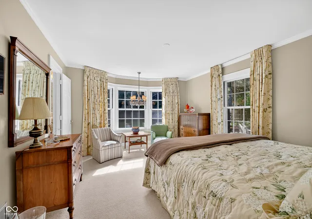 Photo 4 of Sale Pending at 1501 E 80Th St, Indianapolis, IN 46240 | MLS# 22098210 | Listing updated on 2026-10-05