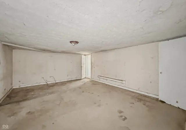 26th image of 2606 Mars Hill St, Indianapolis, IN 46241 | MLS# 22098214