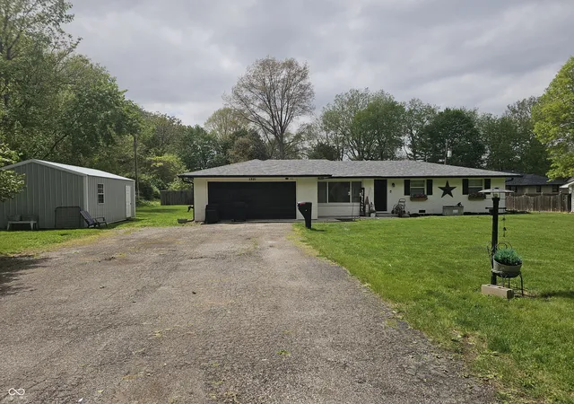 2nd image of 1321 Oakland Dr, Anderson, IN 46012 | MLS# 22098237