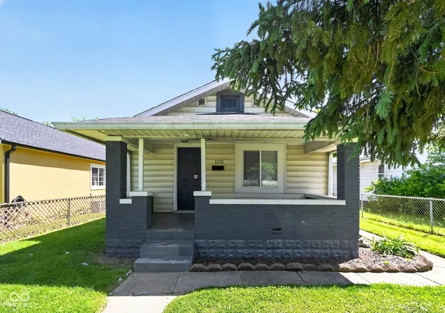 Photo 1 of Sale Pending at 1525 Comer Ave, Indianapolis, IN 46203 | MLS# 22098248 | Listing updated on 2026-08-28