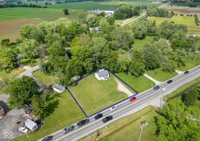 Photo 3 of Single family home for sale at 2710 W State Rd 38, Sheridan, IN 46069 | MLS# 22098277 | Listing updated on 2026-07-30
