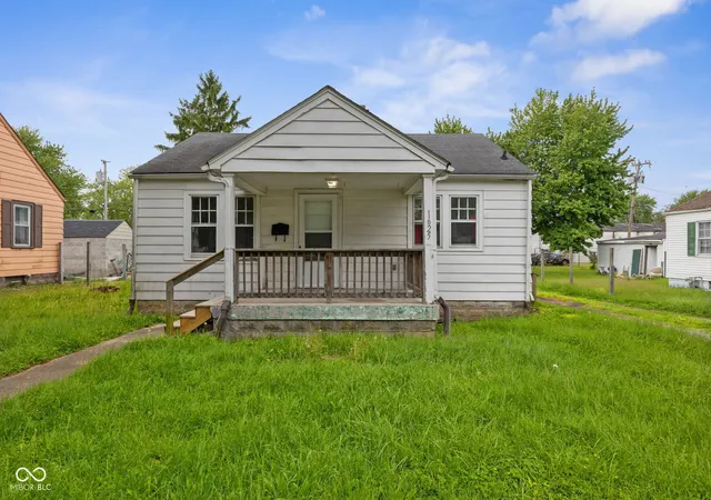 1st image of 1625 Walton St, Anderson, IN 46016 | MLS# 22098293