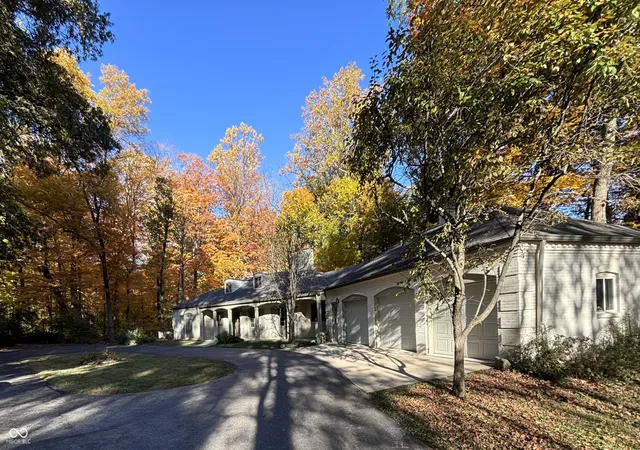 2nd image of 402 Kessler Boulevard West Dr, Indianapolis, IN 46228 | MLS# 22098304