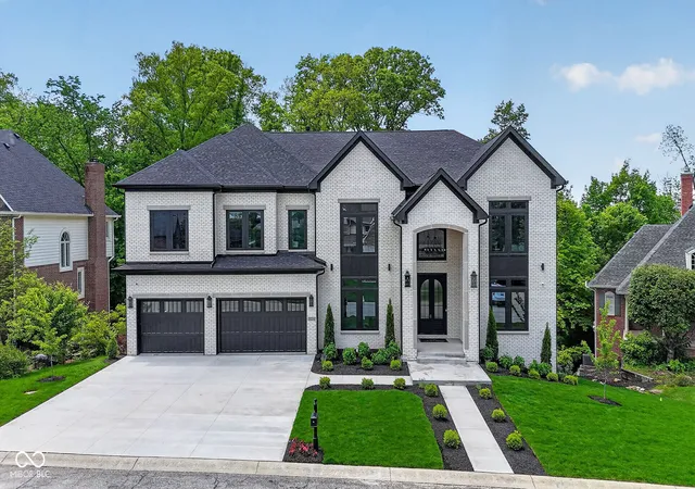 1st image of 9214 Bluestone Cir, Indianapolis, IN 46236 | MLS# 22098322