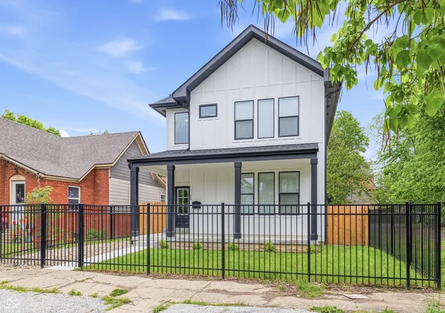Photo 1 of Single family home for sale at 25 N Hamilton Ave, Indianapolis, IN 46201 | MLS# 22098339 | Listing updated on 2026-09-15