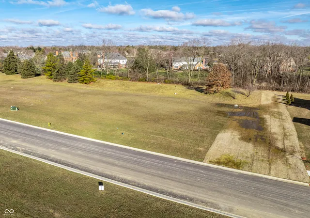 3rd image of 1616 Asherwood Ln, Carmel, IN 46032 | MLS# 22098352