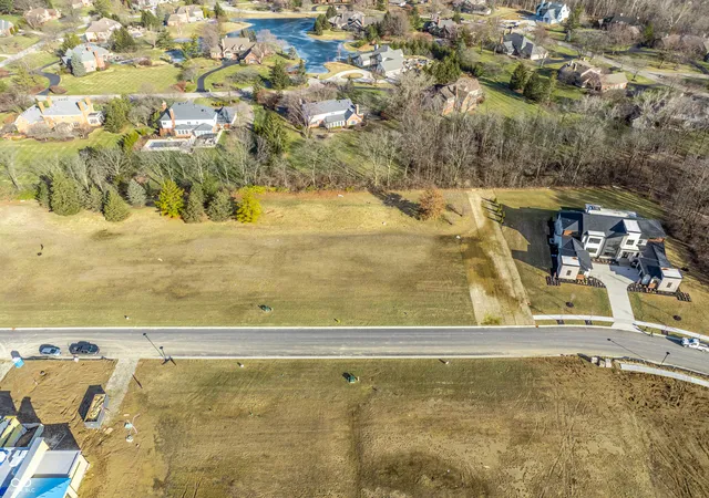5th image of 1616 Asherwood Ln, Carmel, IN 46032 | MLS# 22098352