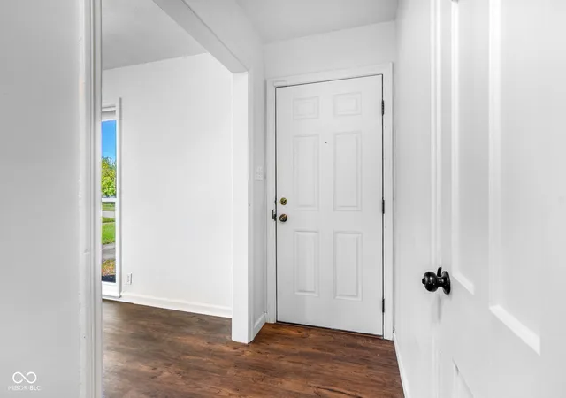 4th image of 3637 N Lesley Ave, Indianapolis, IN 46218 | MLS# 22098391