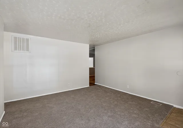 5th image of 4043 Alsace Pl, Indianapolis, IN 46226 | MLS# 22098409