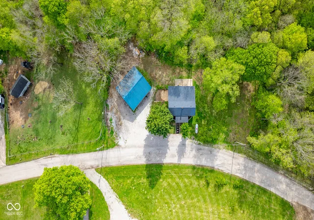 Homes for sale in Roachdale, IN | 13592 N County Road 275 W, Roachdale, IN 46172 | MLS# 22098436