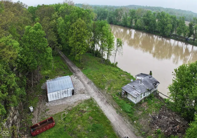 5th image of 2426 W Gleitze Dr, Logansport, IN 46947 | MLS# 22098467
