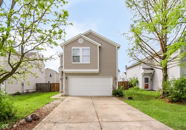 Homes for sale in Plainfield, IN | 5985 Claymont Blvd, Plainfield, IN 46168 | MLS# 22098480
