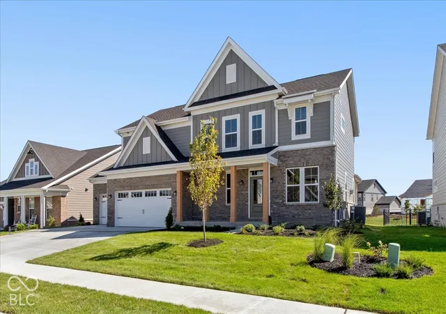 Photo 2 of Single family home for sale at 6163 Hampton Walk Blvd, Mc Cordsville, IN 46055 | MLS# 22098533 | Listing updated on 2026-10-07