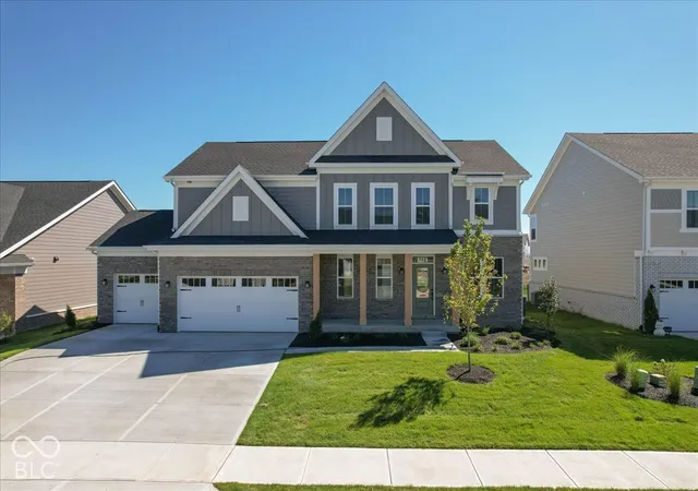 Photo 3 of Single family home for sale at 6163 Hampton Walk Blvd, Mc Cordsville, IN 46055 | MLS# 22098533 | Listing updated on 2026-10-07
