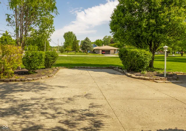 Photo 3 of Single family home for sale at 745 N Madison St, Fortville, IN 46040 | MLS# 22098616 | Listing updated on 2026-08-28