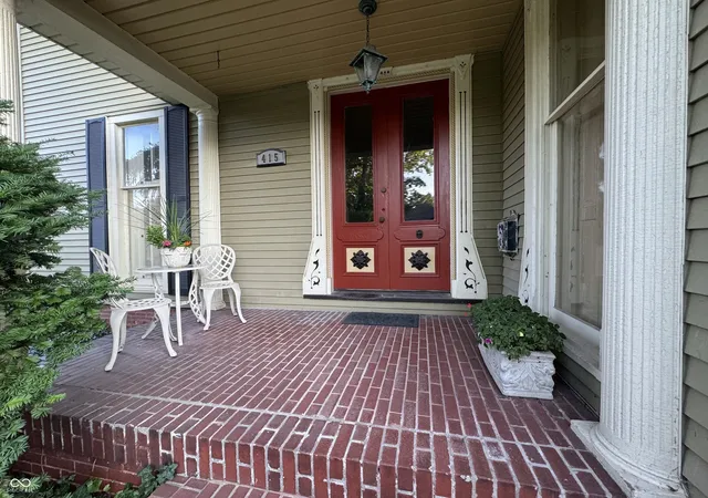 2nd image of 415 E Wabash Ave, Crawfordsville, IN 47933 | MLS# 22098656