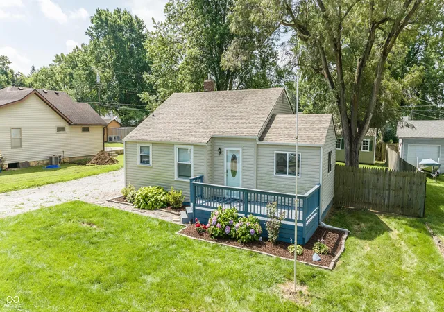 3rd image of 225 North St, Anderson, IN 46017 | MLS# 22098671
